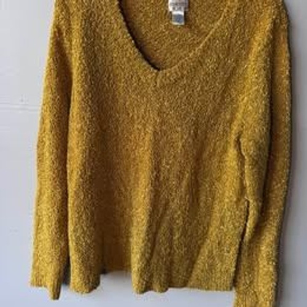 Chico's Mustard Yellow Popcorn Knit V-Neck Sweater Size 2 Large Long Sleeve